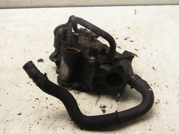 Jaguar EGR-koeler OEM G4D39F464AC - Gebruikt image 3