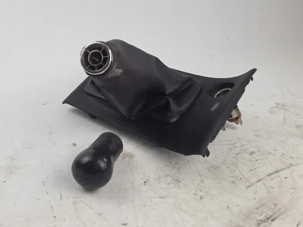 Versnellingspookhoesframe OEM MIESZEK E12 voor Toyota Corolla image 2