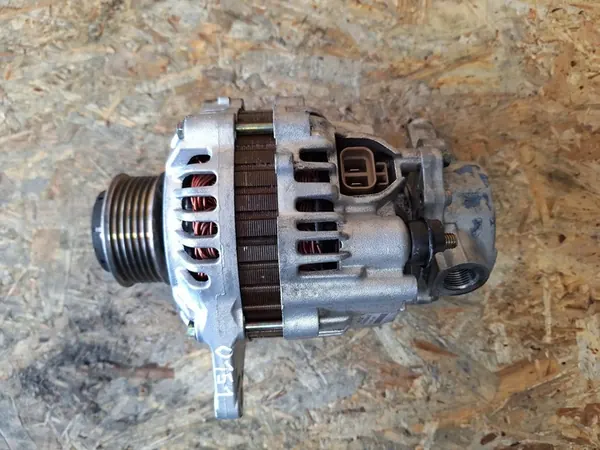 Alternador Mitsubishi Pajero II 2.5 TD MN143977 image 2