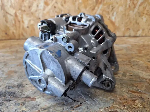 Alternador Mitsubishi Pajero II 2.5 TD MN143977 image 4