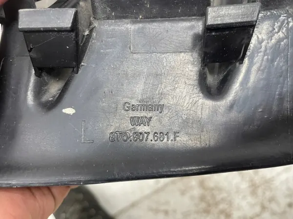 Rejilla de parachoques izquierda Audi RS5 8T0 Lift image 10