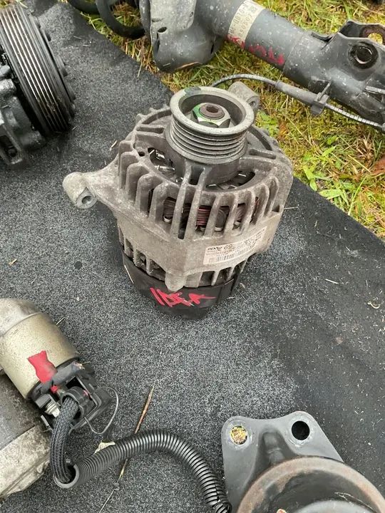 Vaihtovirtageneraattori Fiat Grande Punto 1.4 8V image 2