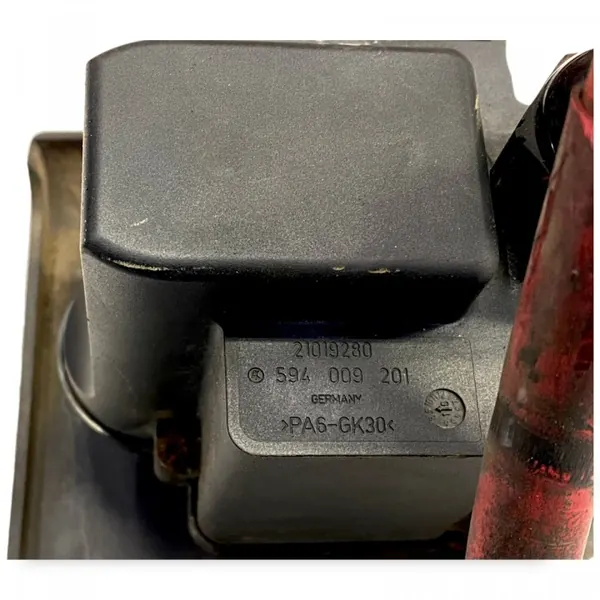 OEM 21019280 Batería usada para Renault Trucks image 3