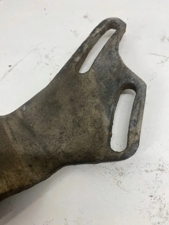 Soporte bomba dirección OEM 026145387 para Audi image 5