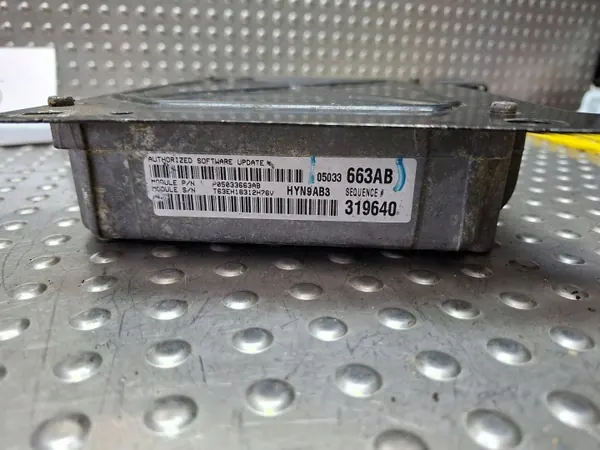 Motorstyrenhet OEM P05033663AB för Chrysler PT Cruiser 2.0 image 4