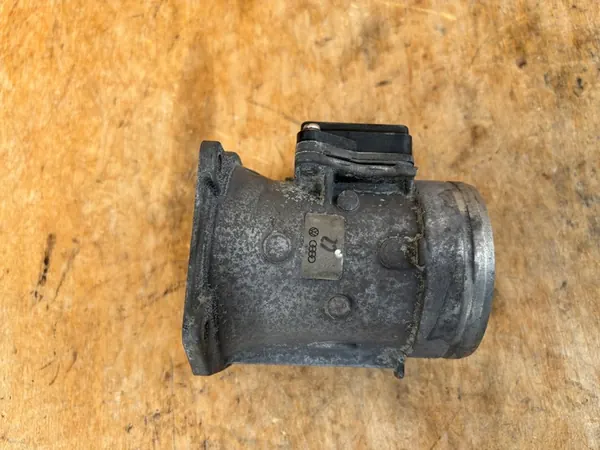 Luftmengenmesser VW Passat B5 Audi A3 A4 A6 037906461B image 4