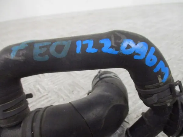 Vesiputki Volkswagen VW Transporter T5 T6 image 6