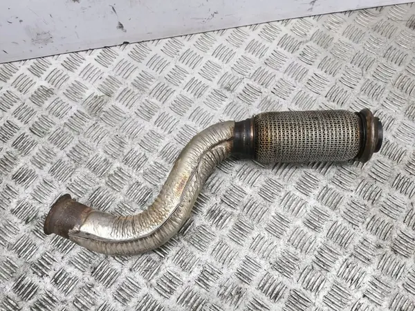 Peugeot 3008 II 2022 Connecteur flexible d'échappement OEM AMD197740 image 3