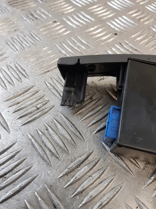 Kaartlezer Renault OE 8200224595 - Gebruikt image 7