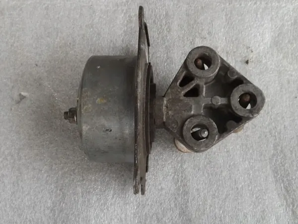 Supporto motore Opel Meriva B Astra H 1.7 CDTI 511671286 image 4