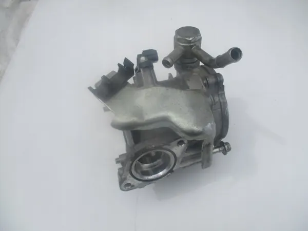 MAZDA 3 B 6 GJ III CX3 CX5 2.0 B SKYACTIV BOMBA DE VACÍO PE0718G00 image 4