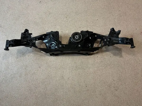 BMW X1 U11 2022 Taka-apukehys OEM 6894199 image 2