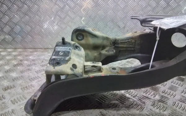 Subaru Forester SJ Frontslee Balk OEM Wrakowisko-15645- image 4