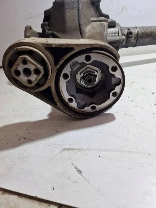 Audi Q7 Vorderdifferential OEM 0AA409508D Gebraucht image 3