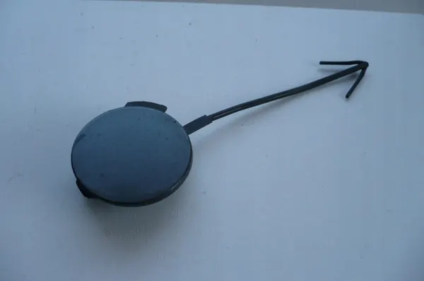 Tampa de engate OEM 6J0807241/P Para-choques dianteiro image 2