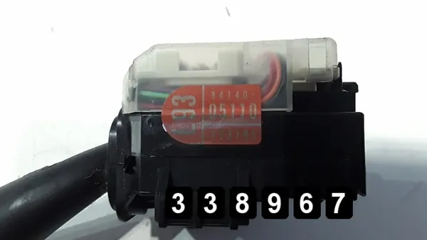 Interruptor OEM AM-338967 para Toyota Avensis 2005 image 3