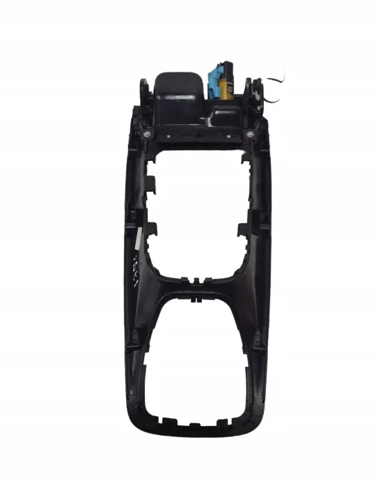 Support gauche Citroen C5 d'occasion OEM 81230142 image 4