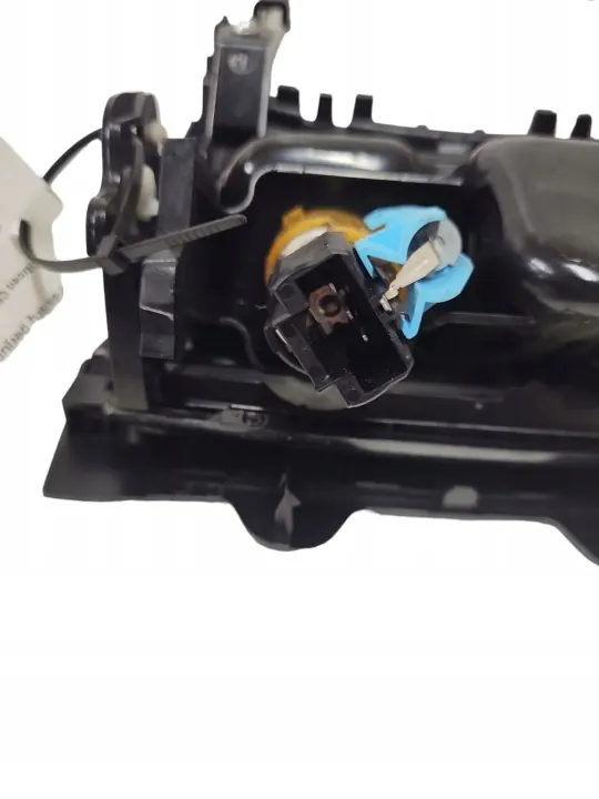 Support gauche Citroen C5 d'occasion OEM 81230142 image 9