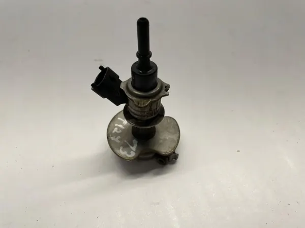 Inyector AdBlue Kia Sportage OEM 216302U000 1600cm³ image 4