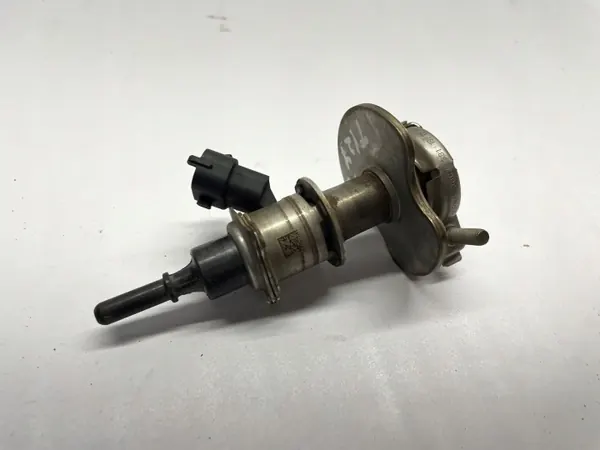 Inyector AdBlue Kia Sportage OEM 216302U000 1600cm³ image 8