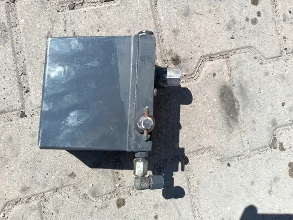 Pompe de basculement cabine Scania OE pour camions R/S image 2