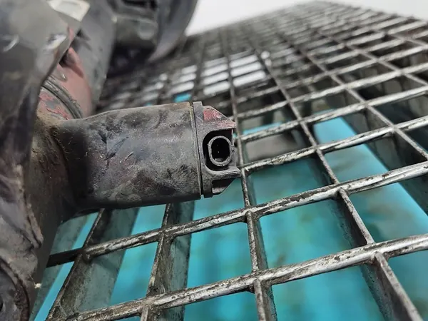 Fram Vänster Stötdämpare Mercedes CLS II C218 image 5