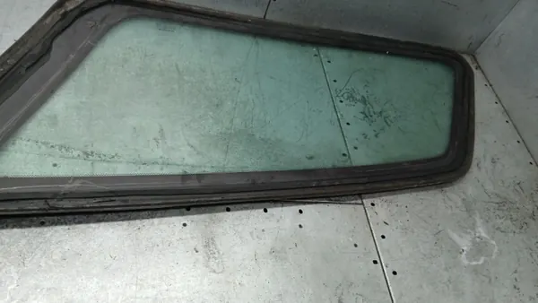 OEM VOLVOMAR-140448 linke Heckscheibe für Volvo V50 image 5