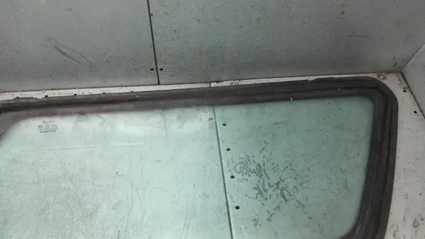 OEM VOLVOMAR-140448 linke Heckscheibe für Volvo V50 image 6