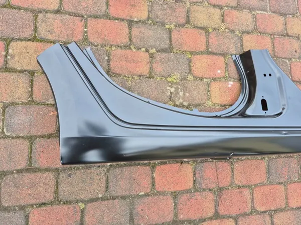 OEM 764609241R Oikea Kynnys Renault Megane IV:lle image 3