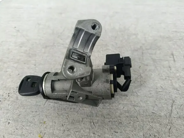 Toyota Corolla IX E12 1.4 VVT-i OEM 4500020-02-4 image 6