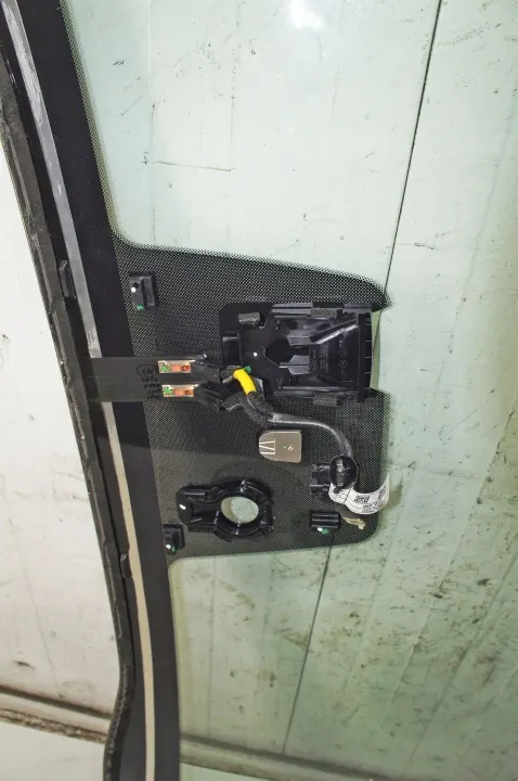 Pare-brise avant chauffé UO286 pour Kia Ceed III image 6