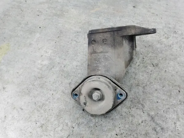 Versnellingsbaksteun OEM 8D0399114AH voor VW Passat B5 image 4