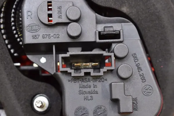 Luz Trasera Derecha VW Golf 6 2008-2015 5K0945094AA image 7