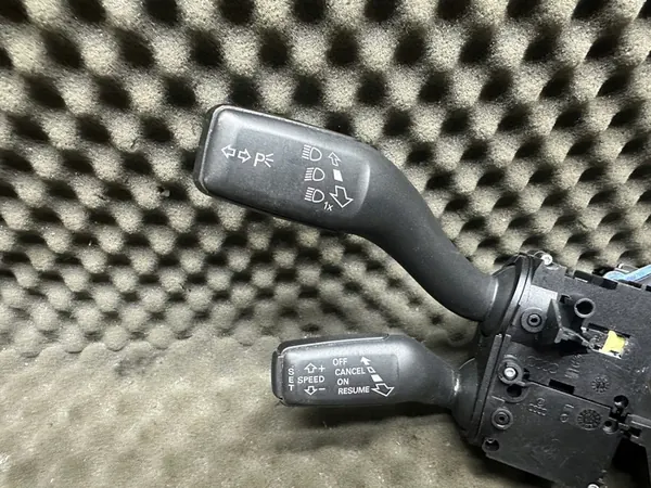 Audi Blinker-Schalter 4E0953513G OE image 2