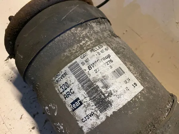 Land Rover Luftfederung Dämpfer OEM 22257276 image 3