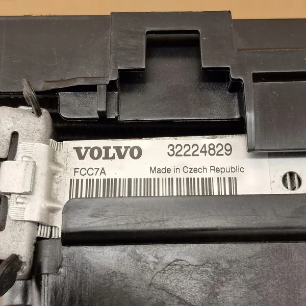 Conjunto de ventilador de refrigeración Volvo XC60 II V60 II S60 III S90 II V90 II image 9