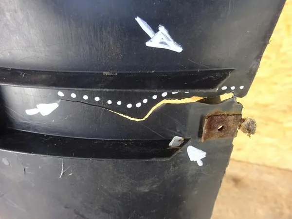 AUDI TT 8N 98-05 Left Front Wheel Arch 8N0821171B image 3