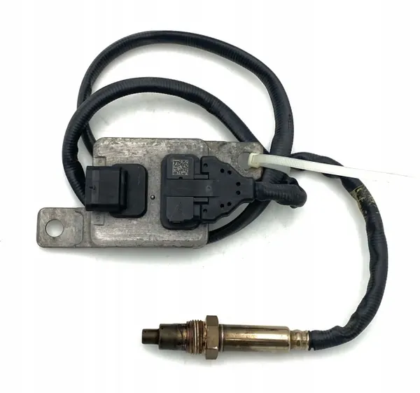 Capteur NOX OEM 8K0907807J pour Audi A4 A5 A6 Q5 image 2