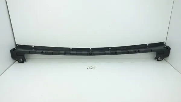 Mercedes Sprinter W906 Heckstoßstufen-Schiene OEM A9068802471 image 2