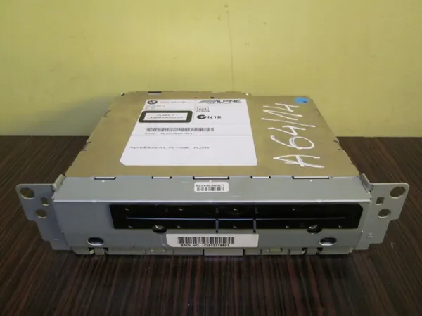 Ordinateur Infotainment BMW OEM 9323795 MID Alpine image 2
