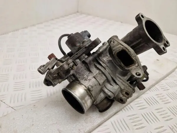 Toyota EGR-ventil OEM 25800-30090 för Land Cruiser Prado image 7
