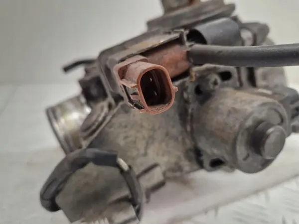 Toyota EGR-ventil OEM 25800-30090 för Land Cruiser Prado image 8