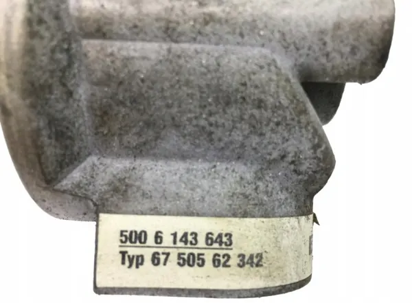 Oliefilterbeugel Irisbus OEM 5006143643 image 5