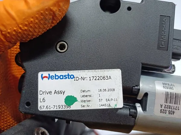 BMW Kattoikkumoottori OEM 7193398 7-sarja F01/F02 image 5