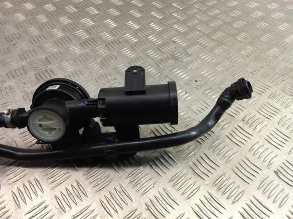 Válvula ventilação tanque BMW OEM 7447496 - Usado image 7
