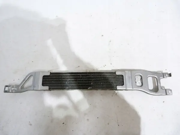 Öljynjäähdytin jäähdytin OEM ME15051DGA5 Mercedes image 2