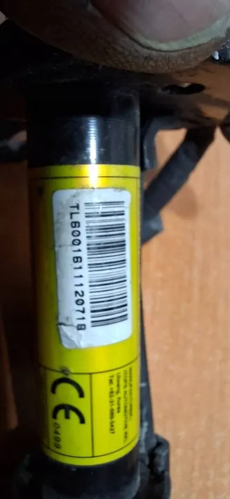 Hyundai Tucson III Linker Airbag-inflator OEM TL6001611120718 image 5