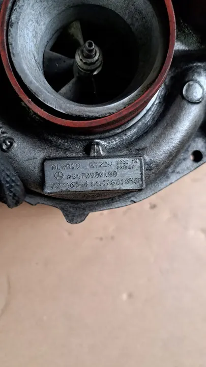 Turbina Turbo Mercedes W211 2.7 CDI A6470900180 image 3