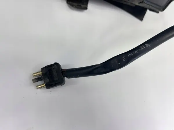 Jäähdyttimen Tuulettimet Mercedes W124 E280 E320 300E 260E OEM image 7