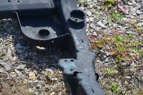 Achterste frame dwarsbalk OEM TYLNIA CZĘŚĆ RAMY BELKA image 4